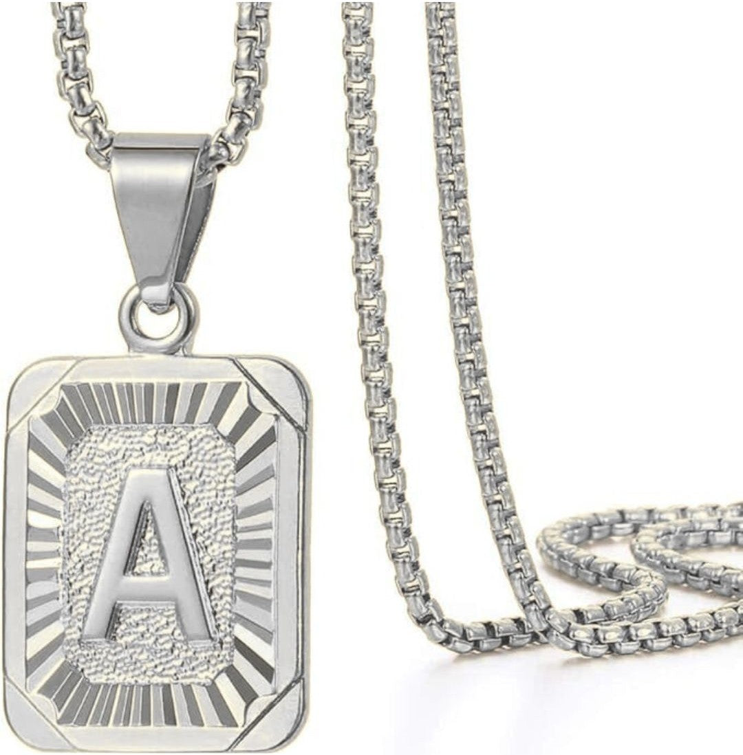 COLLAR LETRA ACERO