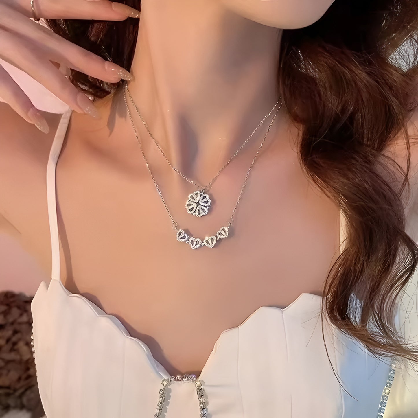COLLAR TREBOL MAGNETICO
