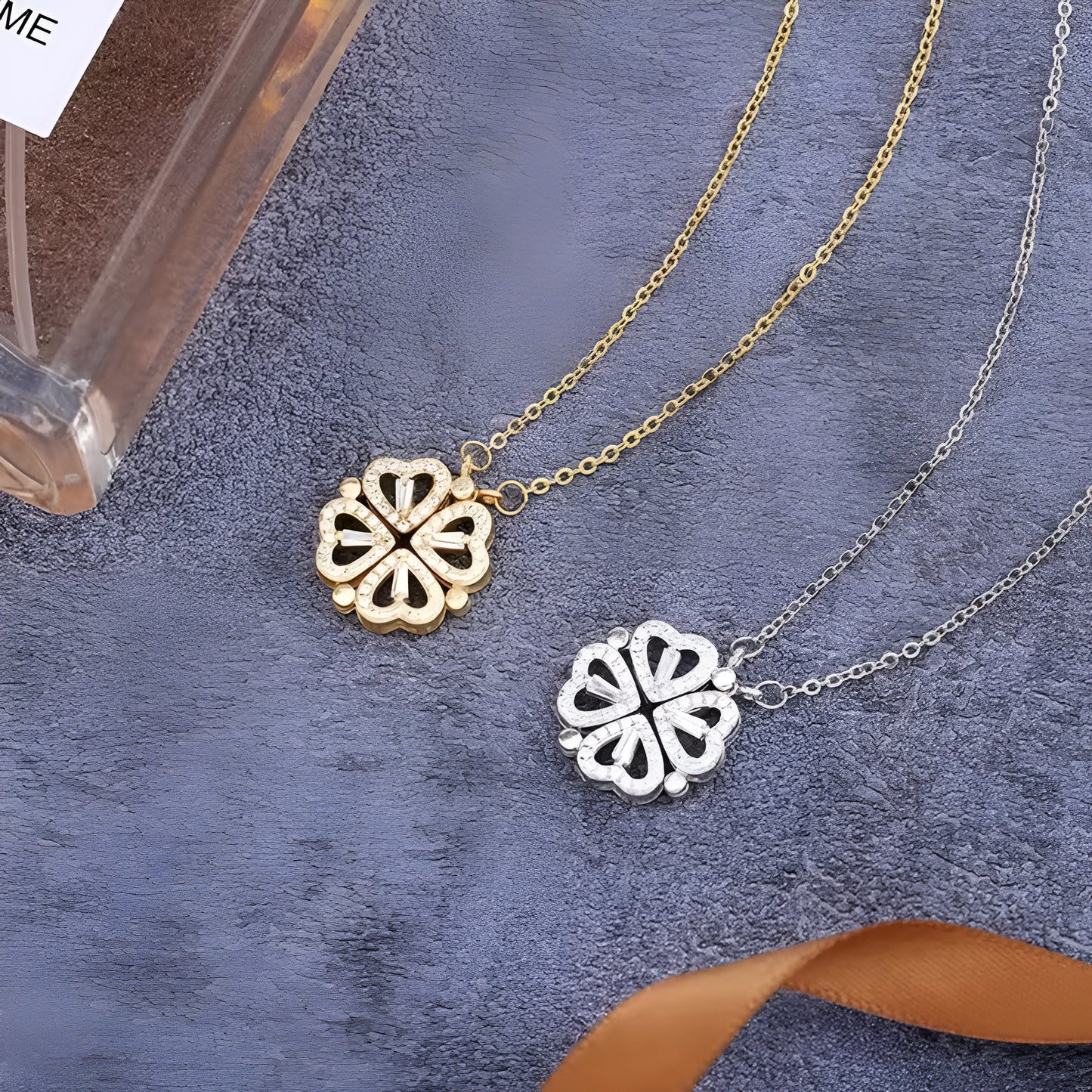 COLLAR TREBOL MAGNETICO